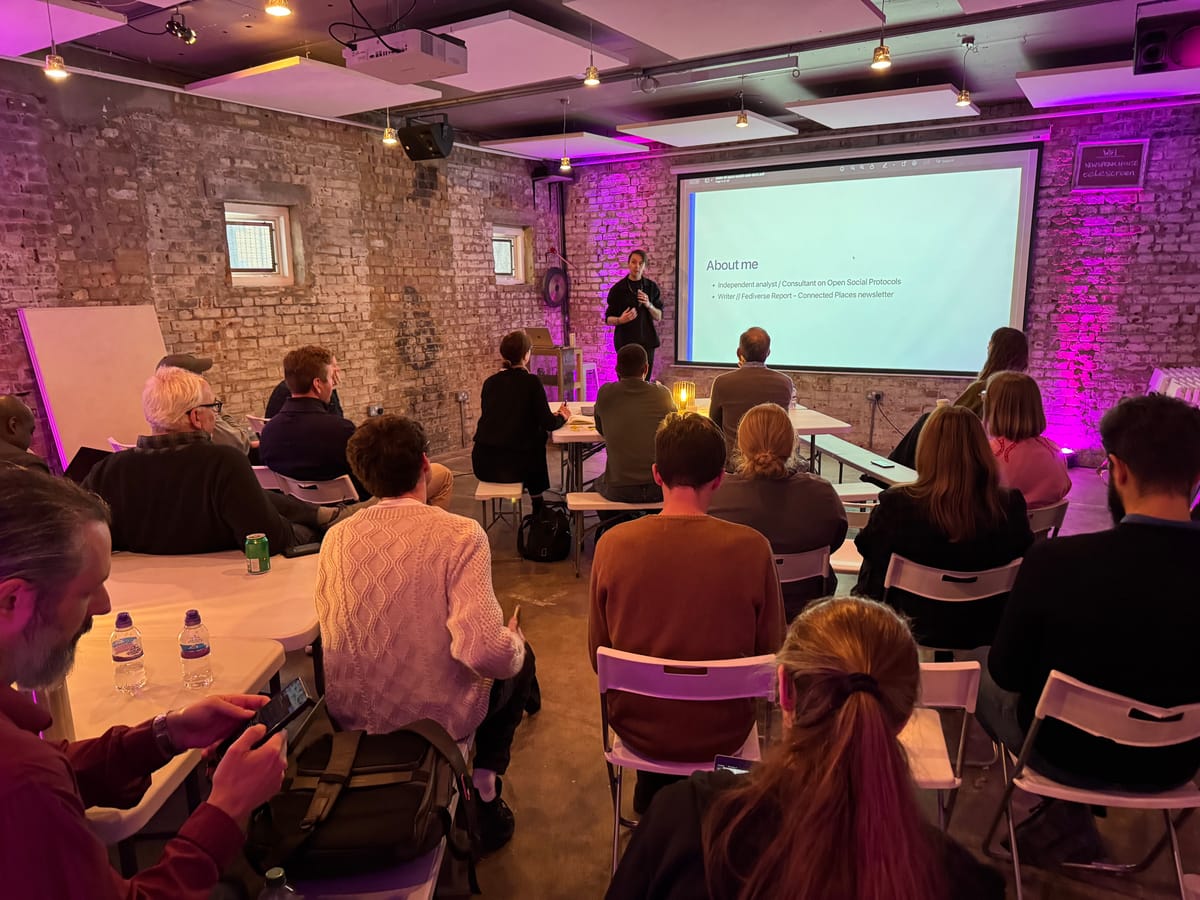 Laurens Hof presenting at Protocols for Publishers