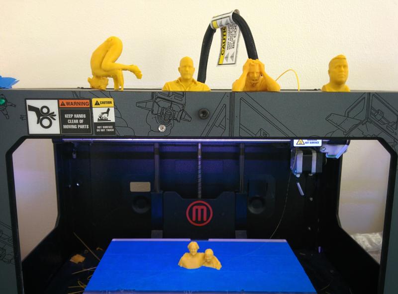 A MakerBot portrait gallery. #yxyy
