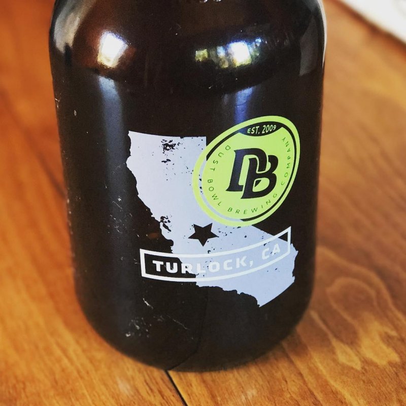 Dust Bowl helped transform Turlock as a town. It was a big deal (particularly compared to the coffee shop that had previously inhabited its first space). But, dear growler, you are one of the many, many things I'm getting rid of today.