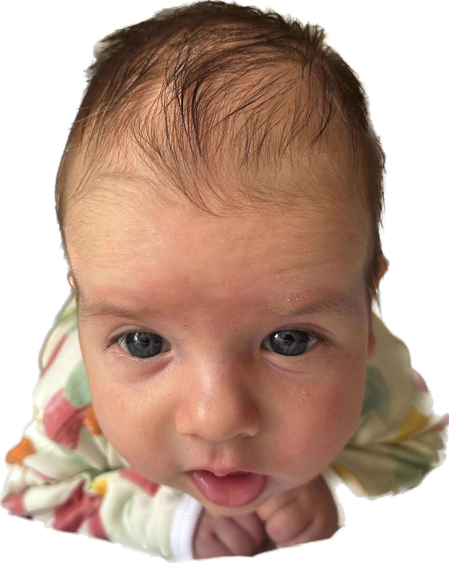 Thanks to iOS for this perfectly Photoshoppable baby photo.